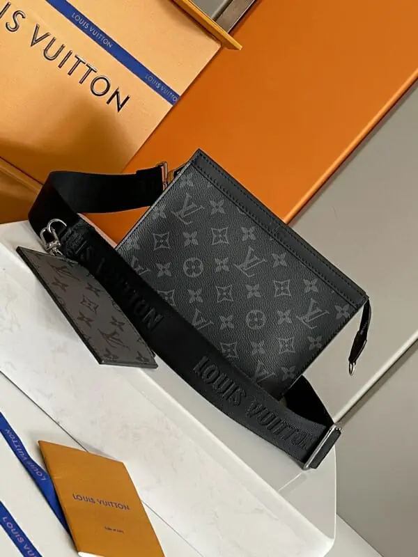 louis vuitton aaa homme mini sac a main s_1210331